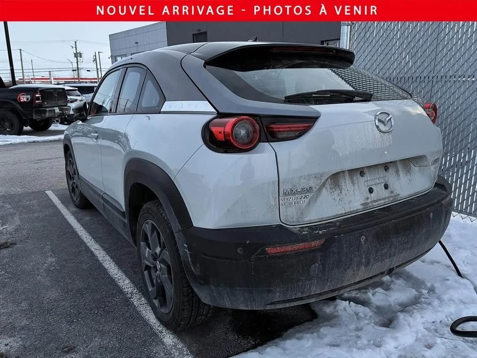 2022 Mazda CX-30 - Image 2 of 10