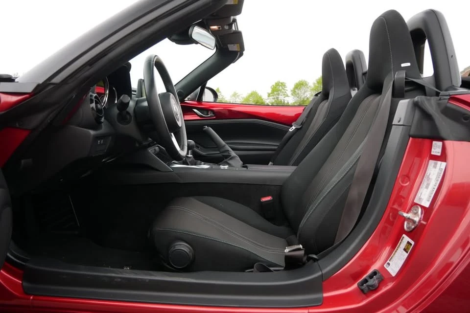 2022 Mazda ND MX-5 Miata - Image 15 of 20