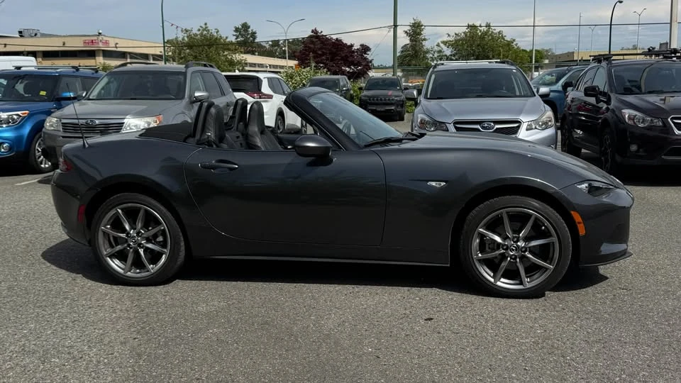 2022 Mazda ND MX-5 Miata - Image 4 of 17