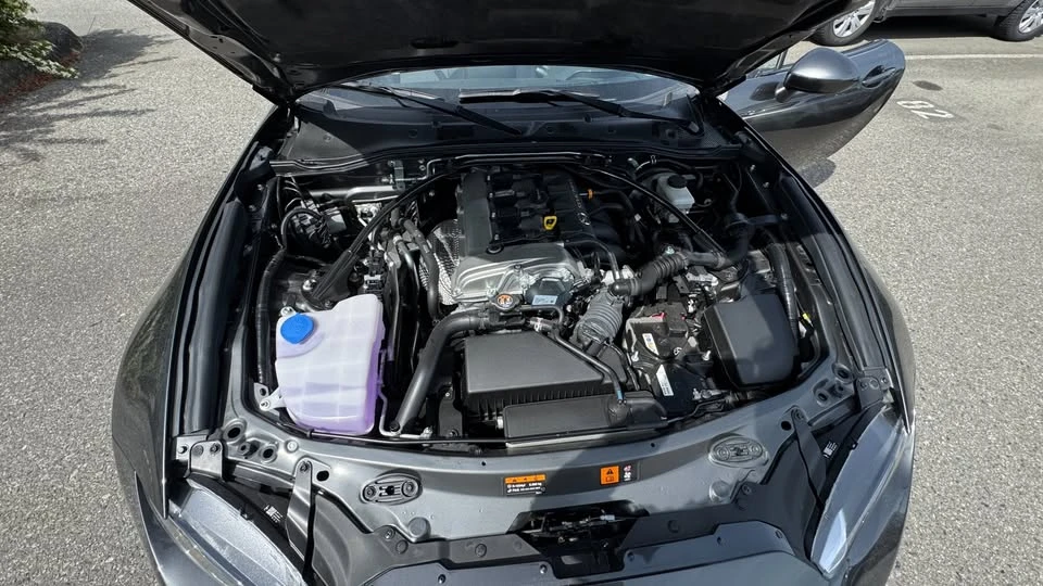 2022 Mazda ND MX-5 Miata - Image 14 of 17