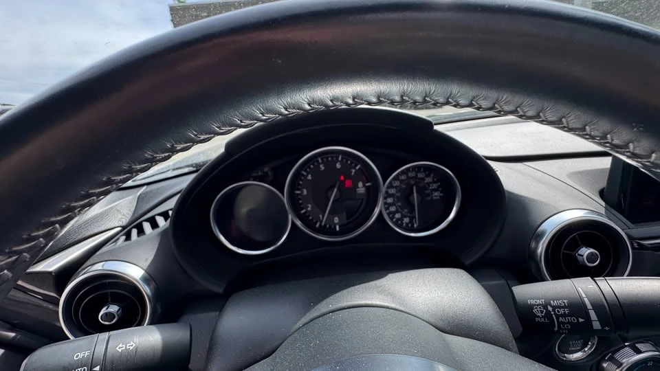 2022 Mazda ND MX-5 Miata - Image 11 of 17