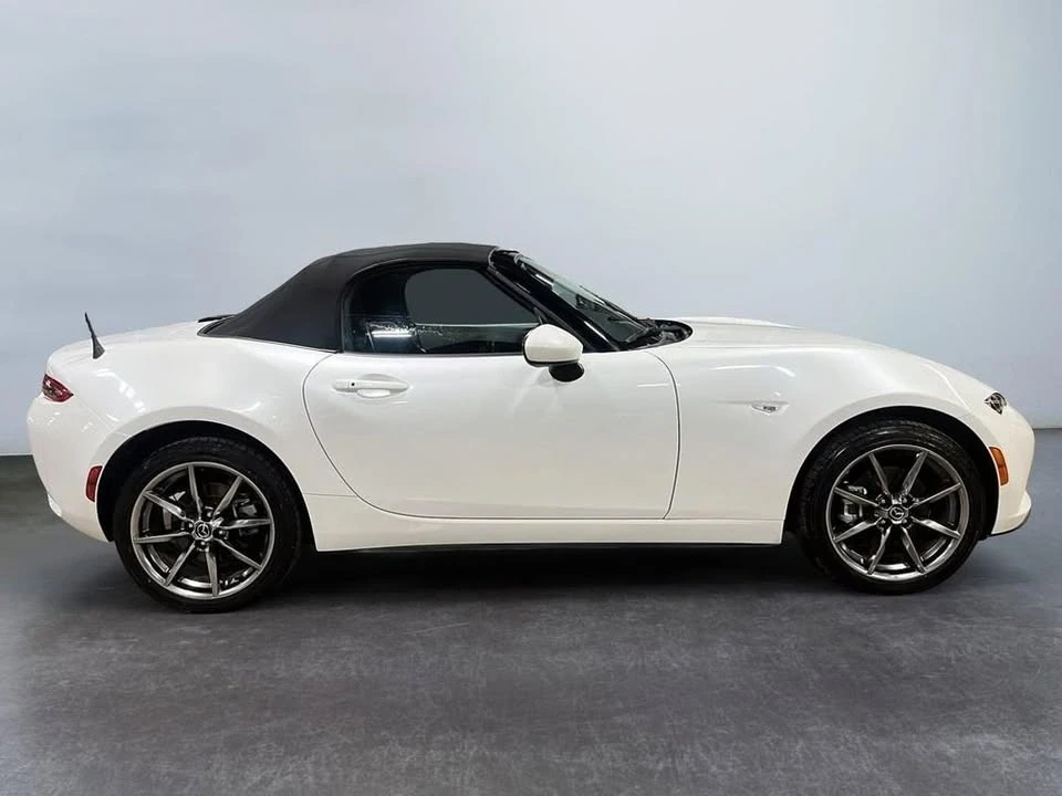 2022 Mazda ND MX-5 Miata - Image 5 of 10