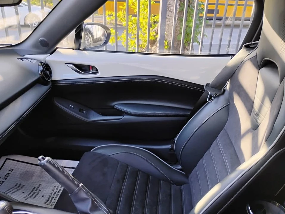 2022 Mazda ND MX-5 Miata - Image 16 of 20