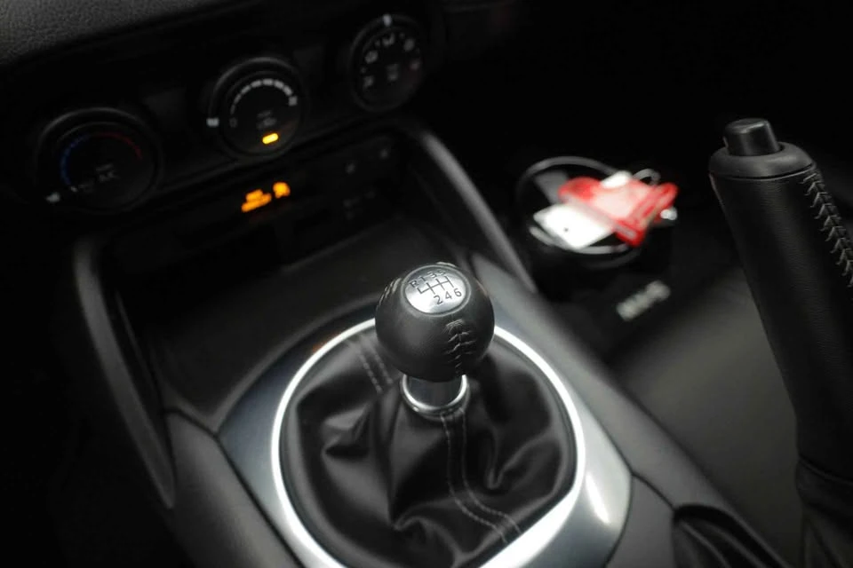 2022 Mazda ND MX-5 Miata - Image 14 of 15