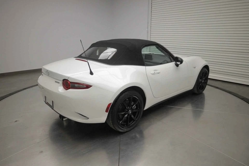 2022 Mazda ND MX-5 Miata - Image 8 of 15