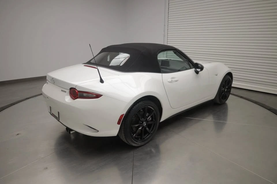 2022 Mazda ND MX-5 Miata - Image 18 of 20