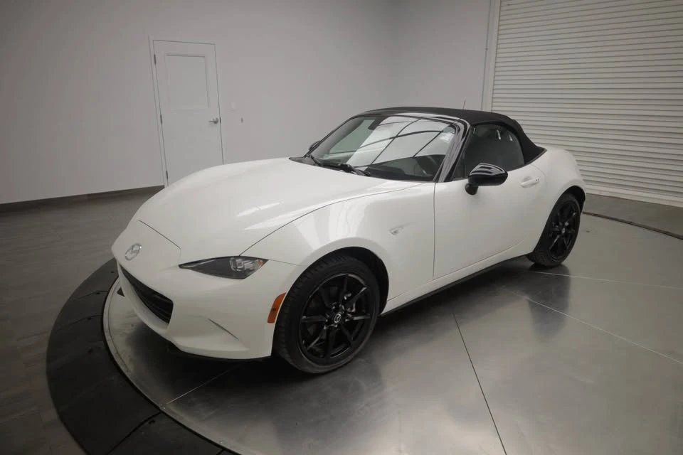 2022 Mazda ND MX-5 Miata - Image 16 of 20