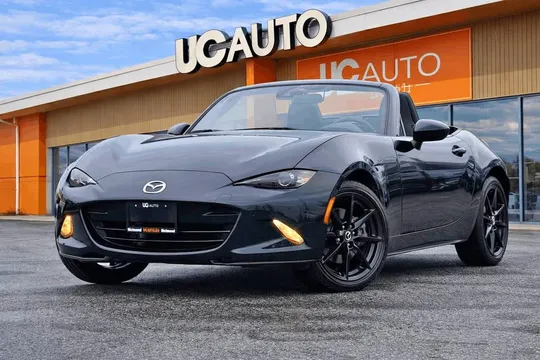 2022 Mazda MX-5 Miata GS