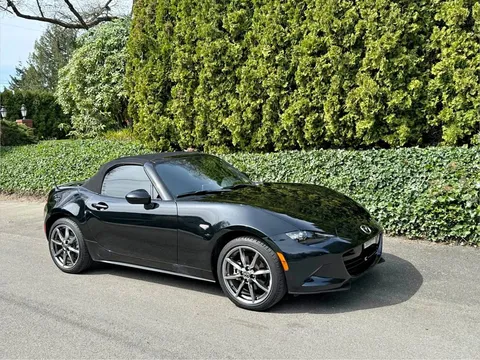 2022 Mazda MX-5 Miata