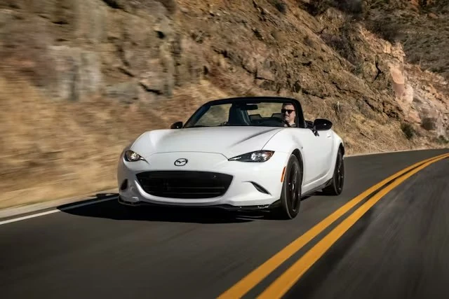 2022 Mazda ND MX-5 Miata - Image 2 of 10