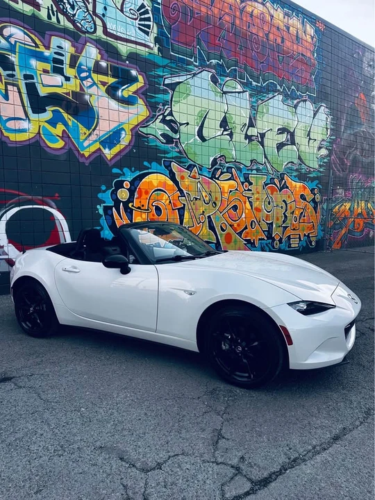 2022 Mazda ND MX-5 Miata - Image 8 of 10