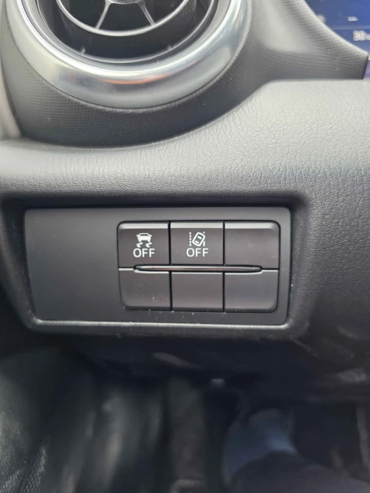 2022 Mazda ND MX-5 Miata - Image 12 of 14