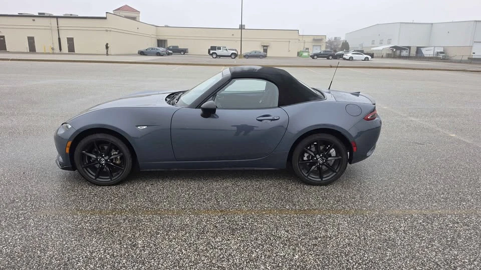 2022 Mazda ND MX-5 Miata - Image 4 of 9