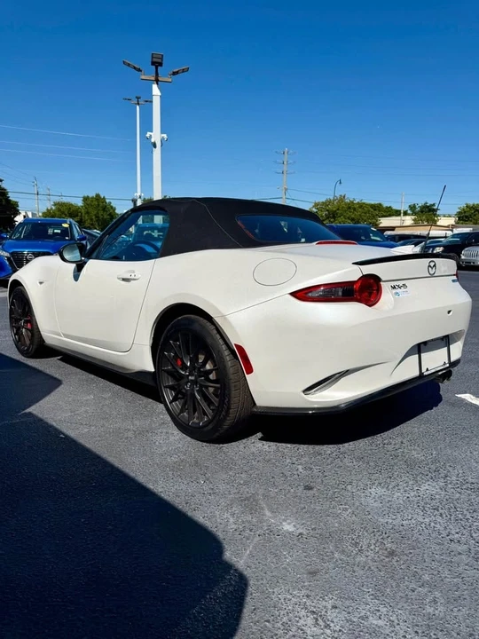 2022 Mazda ND MX-5 Miata - Image 4 of 6