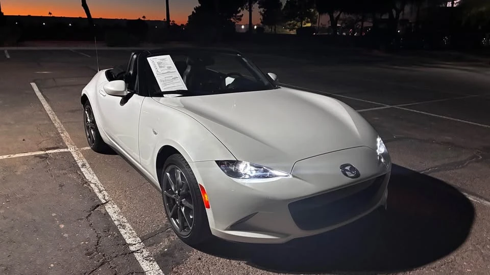 2022 Mazda ND MX-5 Miata - Image 8 of 13