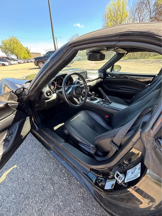 2022 Mazda ND MX-5 Miata - Image 8 of 10