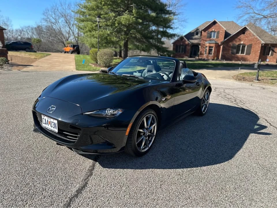 2022 Mazda ND MX-5 Miata - Image 2 of 16