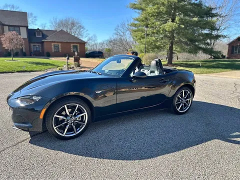 2022 Mazda MX-5 Miata Grand Touring