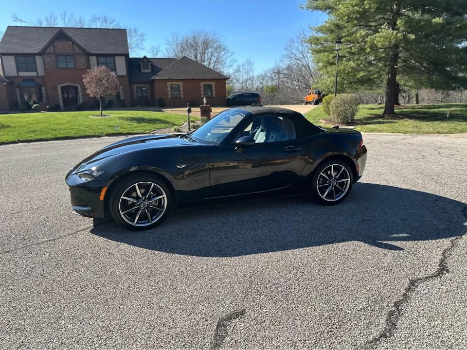 2022 Mazda ND MX-5 Miata - Image 14 of 16