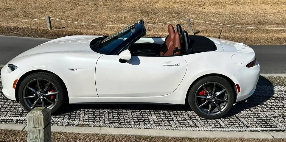 2022 Mazda ND MX-5 Miata - Image 10 of 20