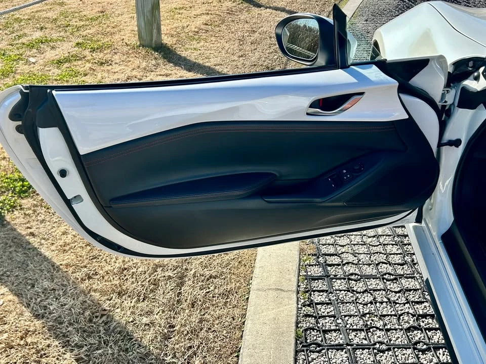 2022 Mazda ND MX-5 Miata - Image 17 of 20