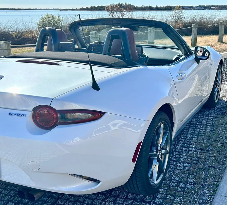 2022 Mazda ND MX-5 Miata - Image 14 of 20
