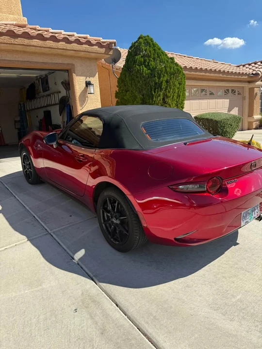 2022 Mazda ND MX-5 Miata - Image 10 of 18