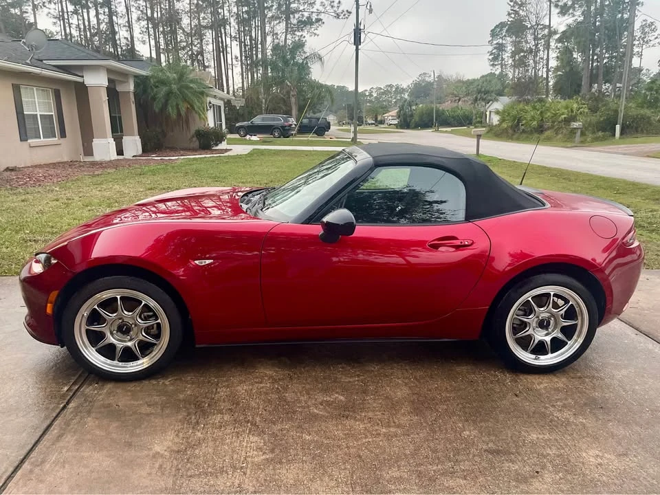2022 Mazda ND MX-5 Miata - Image 2 of 12