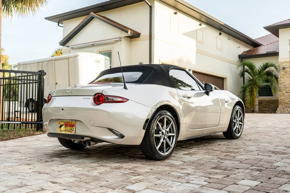 2022 Mazda ND MX-5 Miata - Image 7 of 13