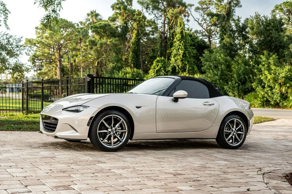 2022 Mazda ND MX-5 Miata - Image 9 of 13