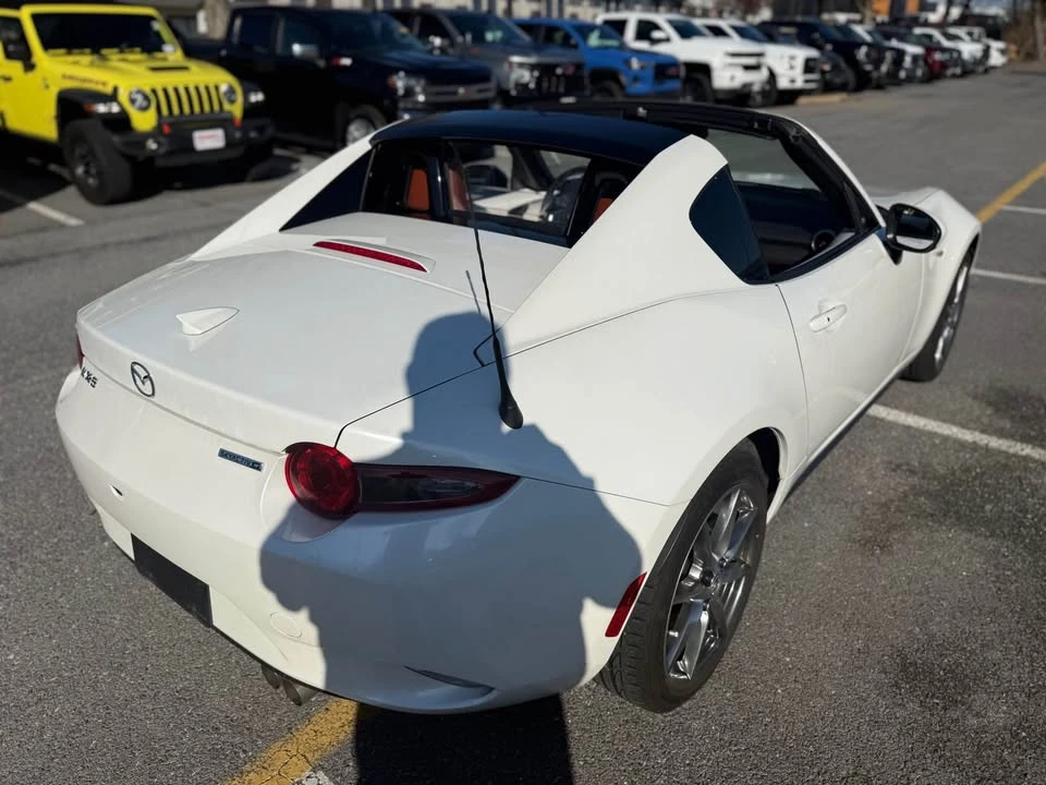 2022 Mazda ND MX-5 Miata - Image 3 of 10