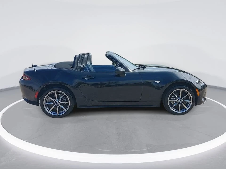 2022 Mazda ND MX-5 Miata - Image 4 of 17