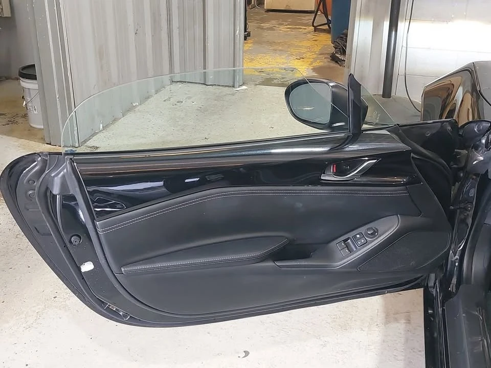 2022 Mazda ND MX-5 Miata - Image 13 of 17