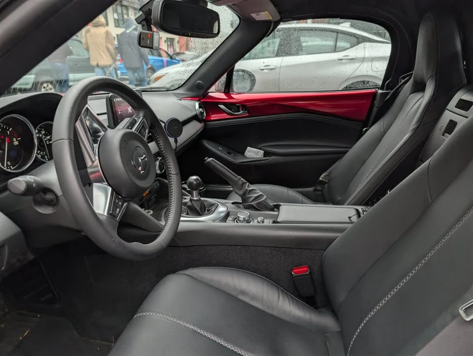 2022 Mazda ND MX-5 Miata - Image 7 of 10