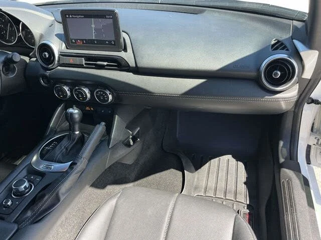 2022 Mazda ND MX-5 Miata - Image 15 of 18