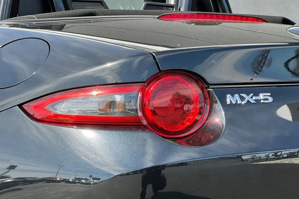 2022 Mazda ND MX-5 Miata - Image 19 of 20