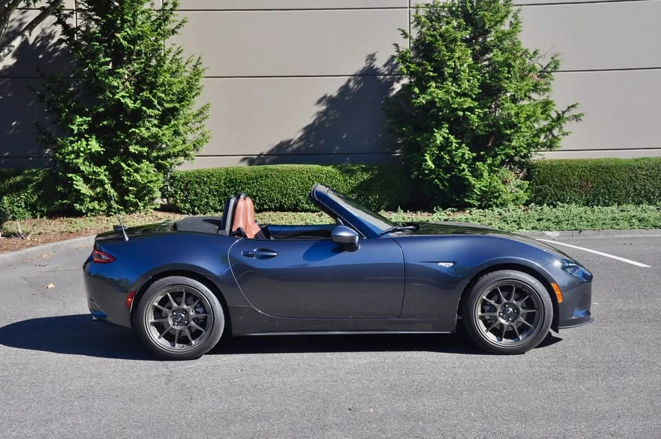 2022 Mazda ND MX-5 Miata - Image 9 of 20