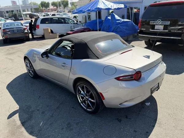 2022 Mazda ND MX-5 Miata - Image 9 of 16
