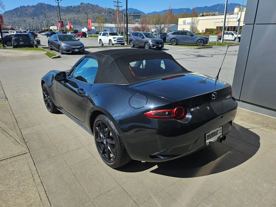 2022 Mazda ND MX-5 Miata - Image 4 of 17