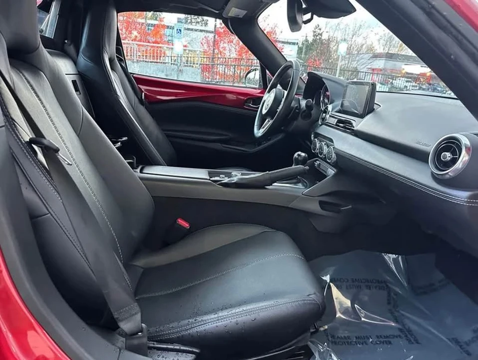 2022 Mazda ND MX-5 Miata - Image 7 of 10