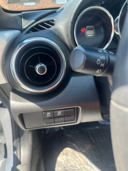 2022 Mazda ND MX-5 Miata - Image 6 of 11
