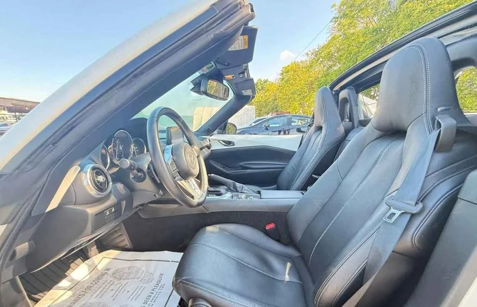 2022 Mazda ND MX-5 Miata - Image 5 of 5