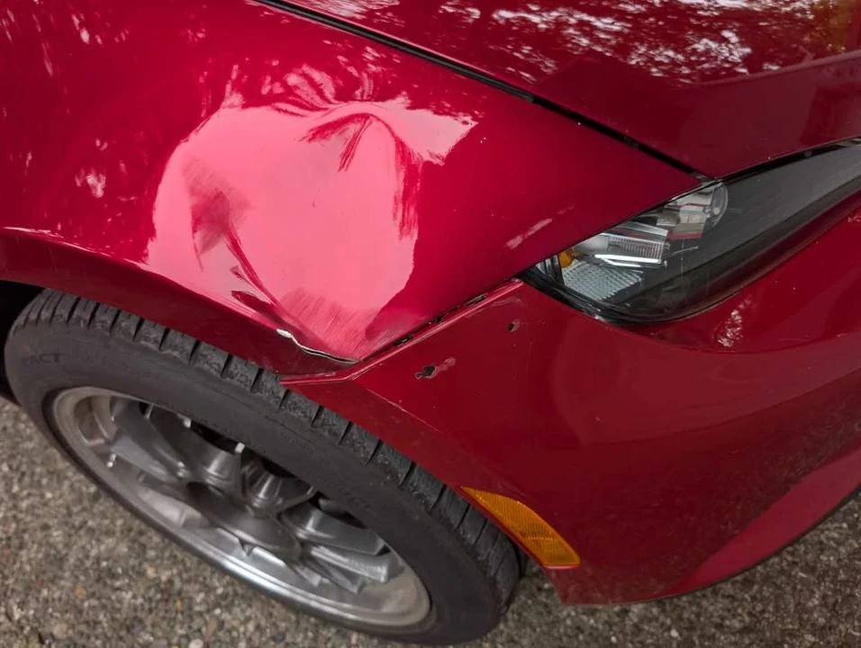 2022 Mazda ND MX-5 Miata - Image 4 of 10