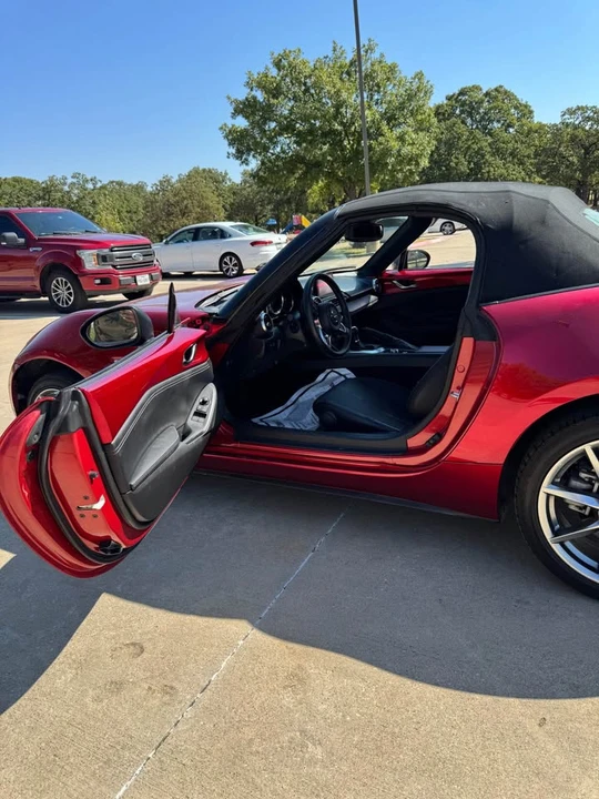 2022 Mazda ND MX-5 Miata - Image 4 of 15