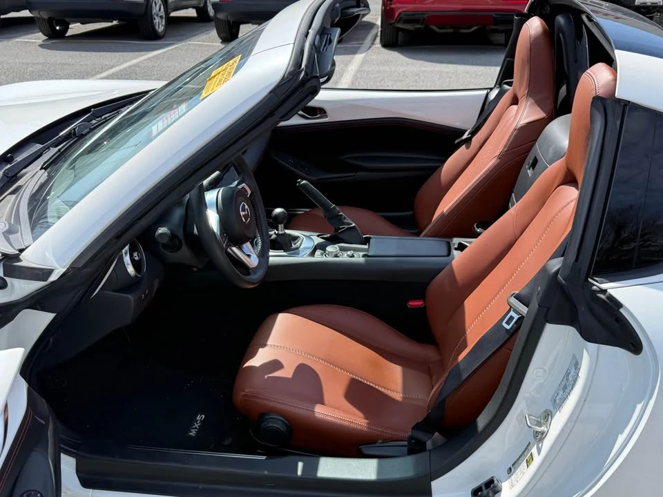 2022 Mazda ND MX-5 Miata - Image 15 of 20
