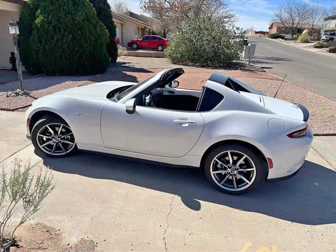 2022 Mazda MX-5 Miata RF Grand Touring