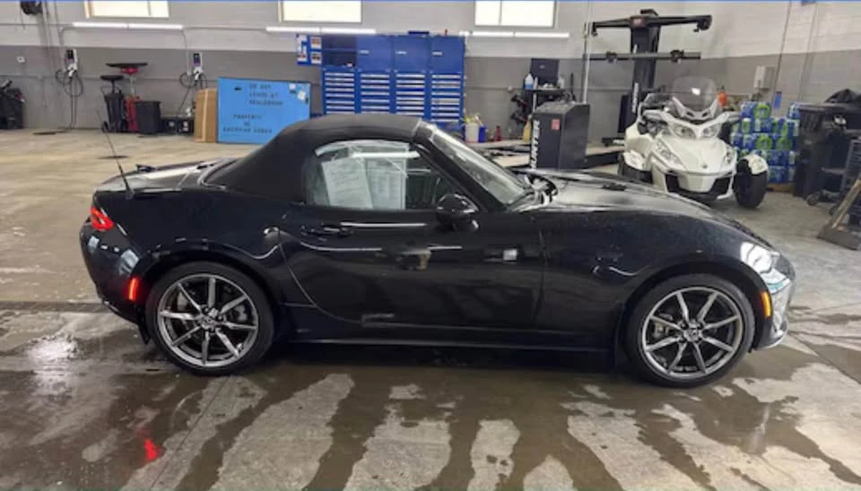 2022 Mazda ND MX-5 Miata - Image 8 of 11