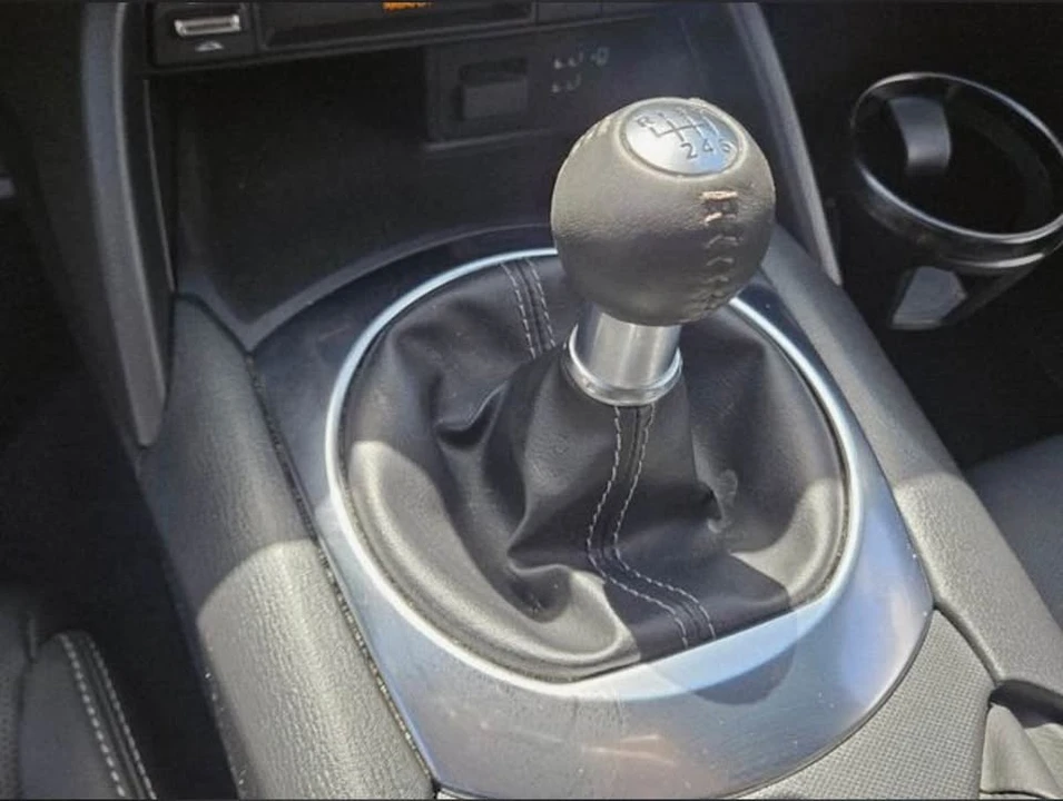 2022 Mazda ND MX-5 Miata - Image 14 of 15