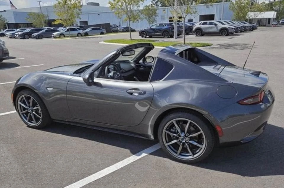 2022 Mazda ND MX-5 Miata - Image 2 of 15