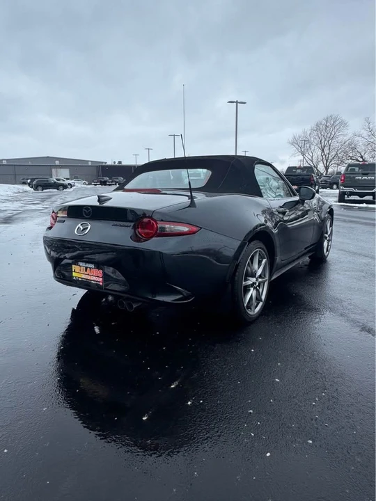 2022 Mazda ND MX-5 Miata - Image 2 of 13